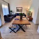 빌라 Suelo Flat 터그트레이스