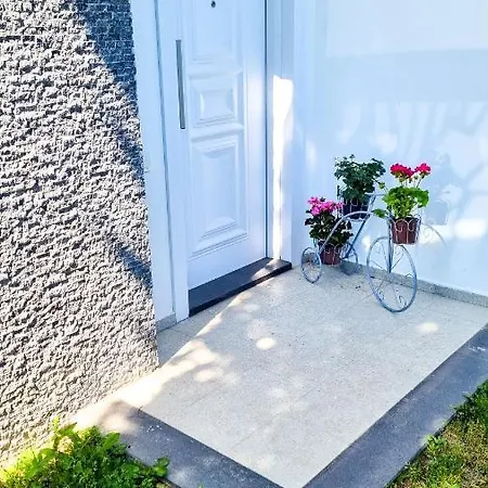 Apartament Suelo Flat