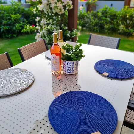 Apartament Suelo Flat