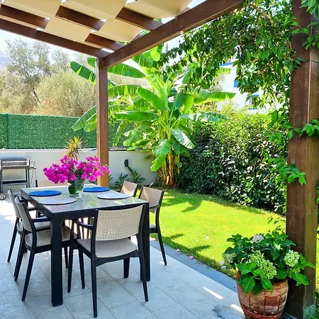 Villa Suelo Flat
